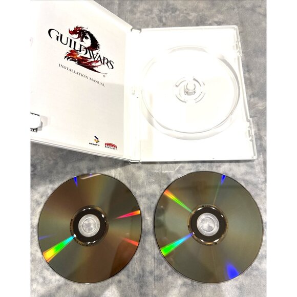 GUILD WARS 2 PC Game DVD-ROM 2 Disc Set Complete with Manual BOTH DISCS ARE MINT - Picture 5 of 5